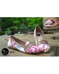 Flowery Flat Shoes